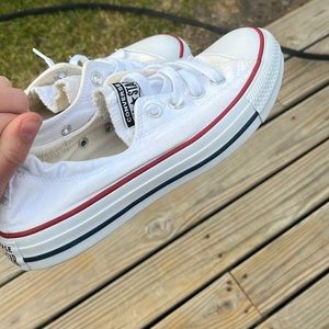 Now men’s white size 8 converse shoes